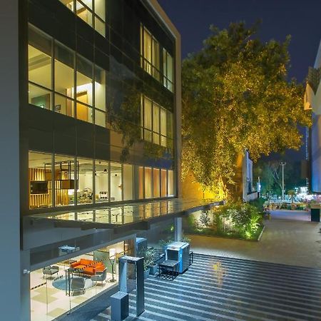 Park Inn By Radisson Gwalior Esterno foto