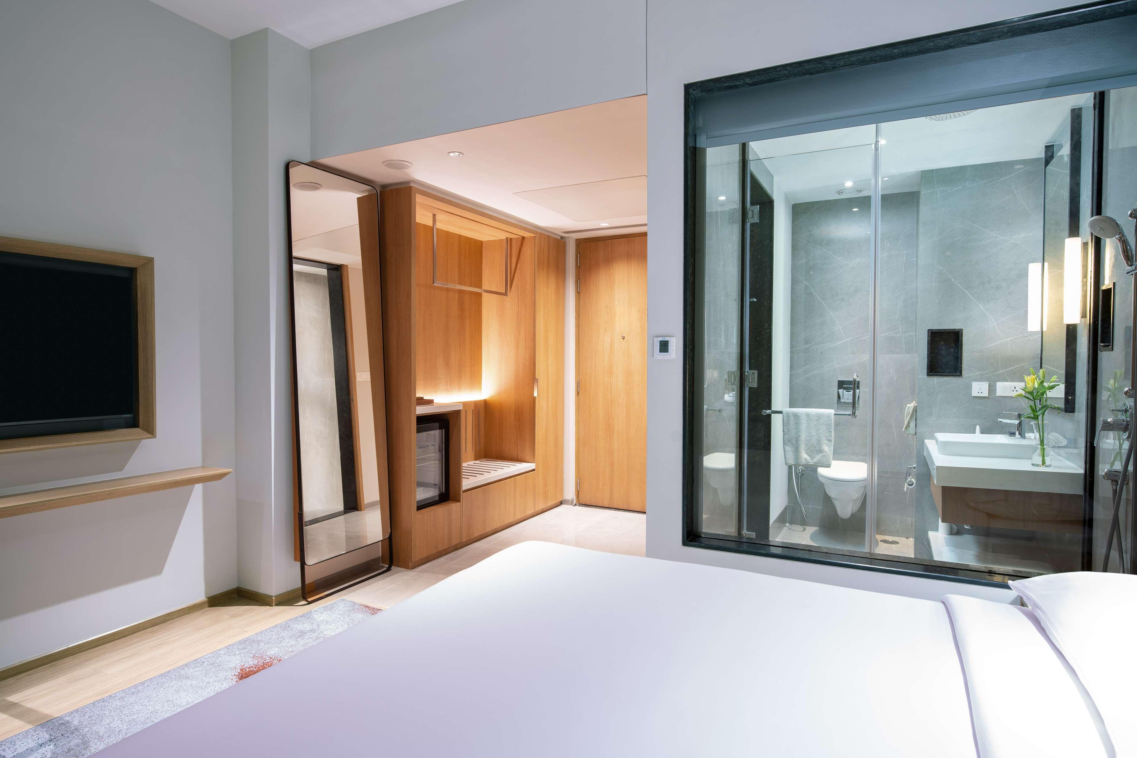 Park Inn By Radisson Gwalior Esterno foto