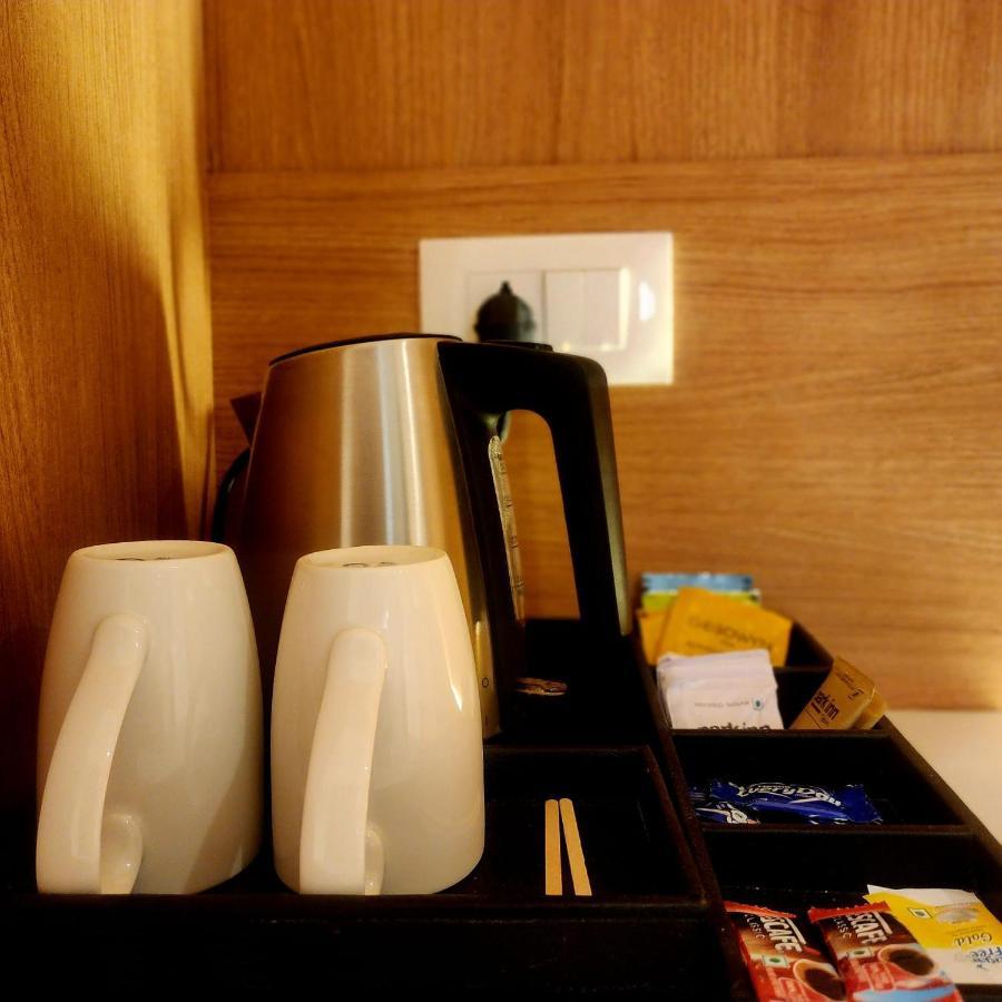 Park Inn By Radisson Gwalior Esterno foto